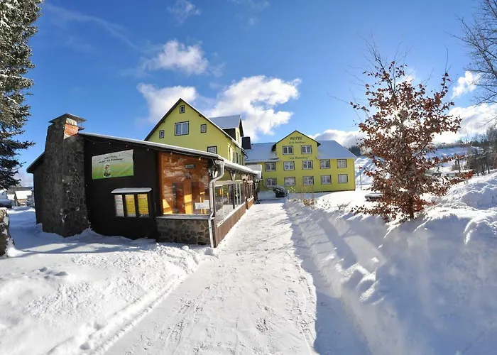 Otel Marschalls Am Rennsteig Neuhaus am Rennweg